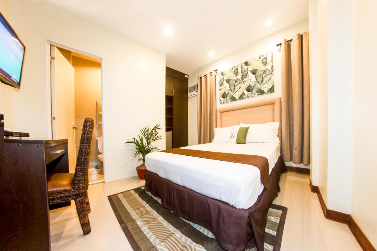 Verovino Suites Cebu Bagian luar foto