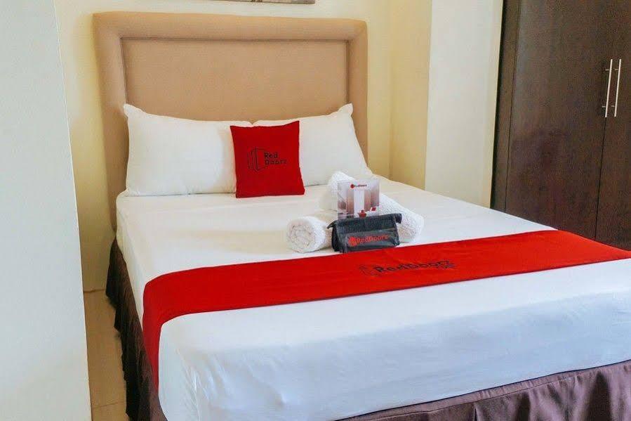 Verovino Suites Cebu Bagian luar foto